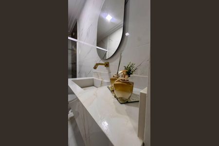 Banheiro de casa para alugar com 3 quartos, 140m² em Mosela, Petrópolis