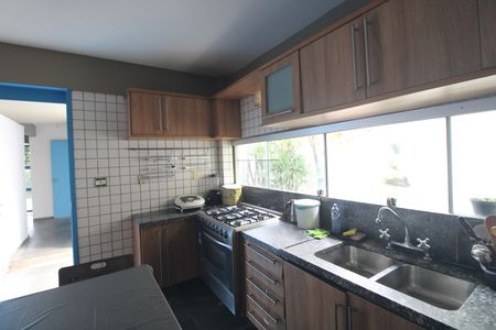 Casa para alugar com 238m², 3 quartos e 2 vagasCozinha