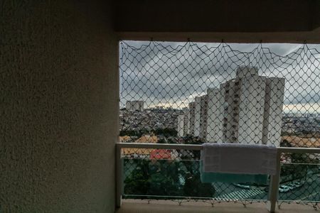 Apartamento à venda com 56m², 2 quartos e 1 vaga Apartamento à venda com 56m², 2 quartos e 1 vagaVista da Cozinha e Área de Serviço