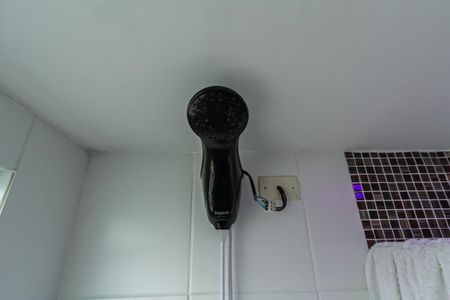 Apartamento à venda com 56m², 2 quartos e 1 vaga Apartamento à venda com 56m², 2 quartos e 1 vagaBanheiro Social