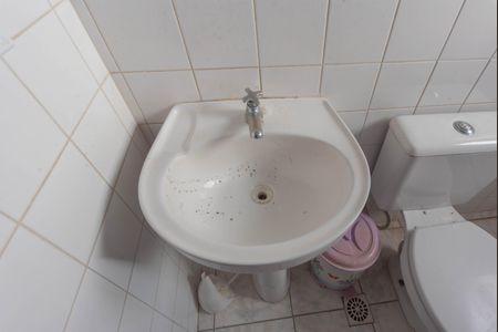Apartamento à venda com 49m², 2 quartos e 1 vaga Apartamento à venda com 49m², 2 quartos e 1 vagaBanheiro