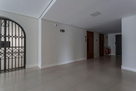Apartamento à venda com 85m², 1 quarto e 1 vaga Apartamento à venda com 85m², 1 quarto e 1 vagaHall social