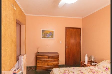 Casa à venda com 500m², 4 quartos e 3 vagasSuíte 1