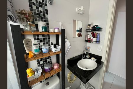 Apartamento à venda com 60m², 2 quartos e sem vagaBanheiro