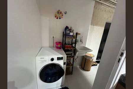 Apartamento à venda com 60m², 2 quartos e sem vagaÁrea de Serviço