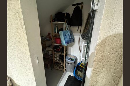 Apartamento à venda com 60m², 2 quartos e sem vagaDispensa