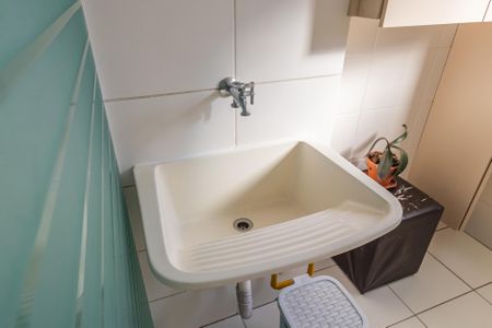 Apartamento à venda com 55m², 2 quartos e 1 vaga Apartamento à venda com 55m², 2 quartos e 1 vagaÁrea de Serviço