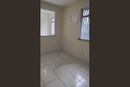 Casa para alugar com 2 quartos, 89m² em Jardim Carioca, Rio de Janeiro