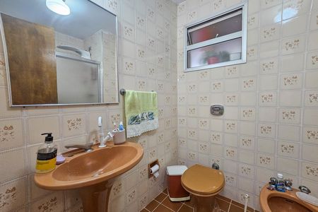 Apartamento para alugar com 77m², 2 quartos e 1 vaga Apartamento para alugar com 77m², 2 quartos e 1 vagaBanheiro