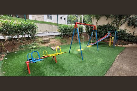 Apartamento para alugar com 102m², 2 quartos e 1 vagaÁrea comum - Playground