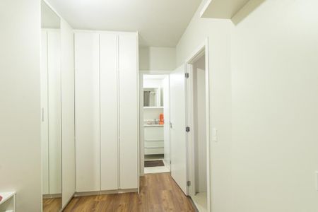 Quarto Suite de apartamento à venda com 1 quarto, 43m² em Água Verde, Curitiba