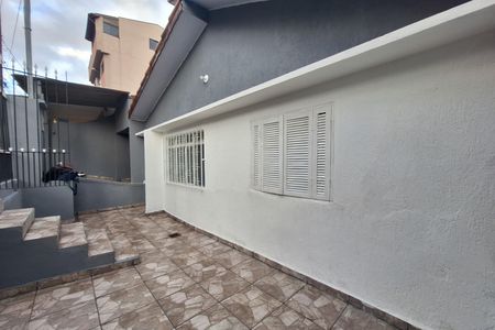 Casa para alugar com 80m², 2 quartos e 1 vaga Casa para alugar com 80m², 2 quartos e 1 vagaQuintal