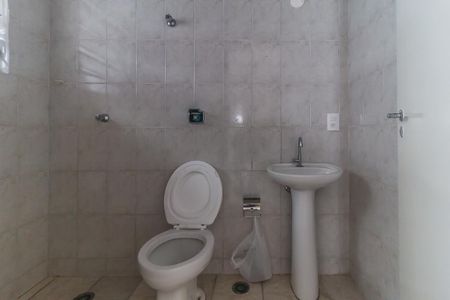 Casa para alugar com 25m², 1 quarto e sem vaga Casa para alugar com 25m², 1 quarto e sem vagaBanheiro