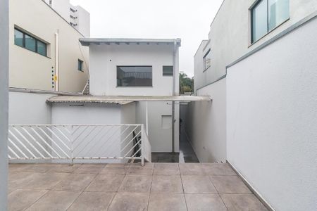 Casa para alugar com 25m², 1 quarto e sem vaga Casa para alugar com 25m², 1 quarto e sem vagaQuintal