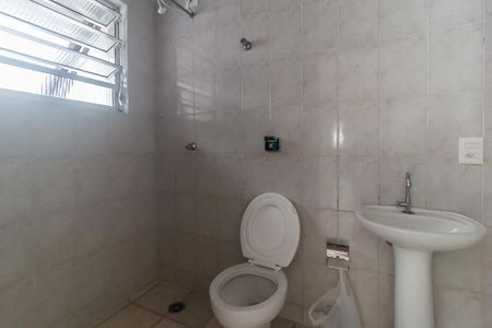 Casa para alugar com 25m², 1 quarto e sem vaga Casa para alugar com 25m², 1 quarto e sem vagaBanheiro