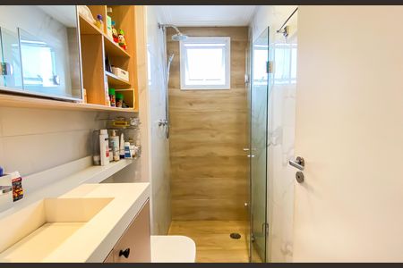 Apartamento à venda com 46m², 2 quartos e 1 vaga Apartamento à venda com 46m², 2 quartos e 1 vagaBahieiro