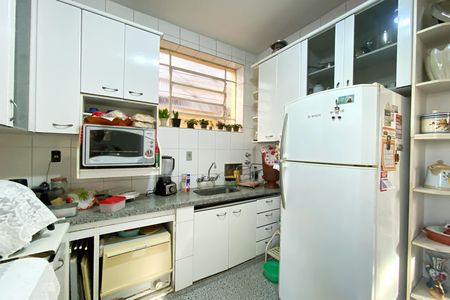 Cozinha de casa à venda com 4 quartos, 350m² em Barroca, Belo Horizonte