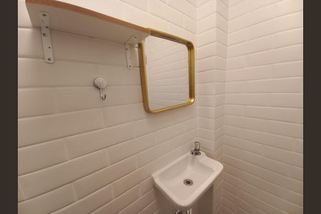 Apartamento à venda com 145m², 3 quartos e 1 vaga Apartamento à venda com 145m², 3 quartos e 1 vagaBanheiro de serviço