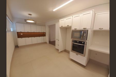Apartamento à venda com 145m², 3 quartos e 1 vaga Apartamento à venda com 145m², 3 quartos e 1 vagaCozinha