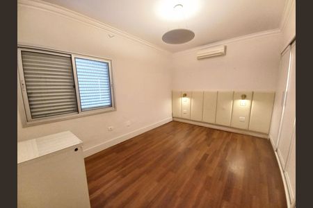 Apartamento à venda com 145m², 3 quartos e 1 vaga Apartamento à venda com 145m², 3 quartos e 1 vagaQuarto Suíte