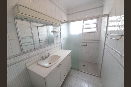 Apartamento à venda com 145m², 3 quartos e 1 vaga Apartamento à venda com 145m², 3 quartos e 1 vagaBanheiro