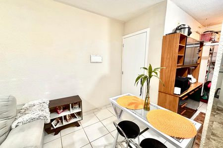 Sala de apartamento à venda com 2 quartos, 40m² em São Pedro, Osasco