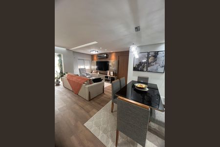 Apartamento à venda com 95m², 2 quartos e 2 vagas Apartamento à venda com 95m², 2 quartos e 2 vagasSala