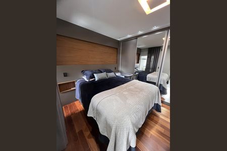 Apartamento à venda com 95m², 2 quartos e 2 vagas Apartamento à venda com 95m², 2 quartos e 2 vagasQuarto