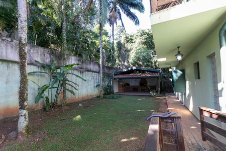 Casa de condomínio à venda com 612m², 7 quartos e 2 vagas Casa de condomínio à venda com 612m², 7 quartos e 2 vagasQUINTAL