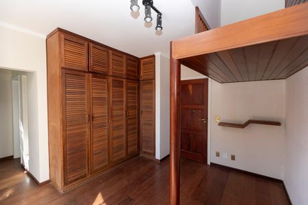 Casa de condomínio à venda com 612m², 7 quartos e 2 vagas Casa de condomínio à venda com 612m², 7 quartos e 2 vagasSUITE Nº 4