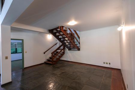 Casa de condomínio à venda com 612m², 7 quartos e 2 vagas Casa de condomínio à venda com 612m², 7 quartos e 2 vagasSALA MULTIPLOS AMBIENTES
