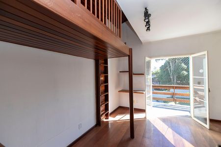Casa de condomínio à venda com 612m², 7 quartos e 2 vagas Casa de condomínio à venda com 612m², 7 quartos e 2 vagasSUITE Nº 4