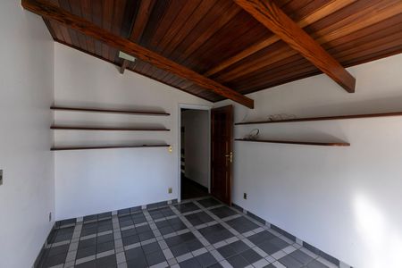 Casa de condomínio à venda com 612m², 7 quartos e 2 vagas Casa de condomínio à venda com 612m², 7 quartos e 2 vagasESCRITÓRIO Nº 2