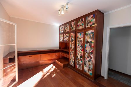 Casa de condomínio à venda com 612m², 7 quartos e 2 vagas Casa de condomínio à venda com 612m², 7 quartos e 2 vagasSUITE Nº 5