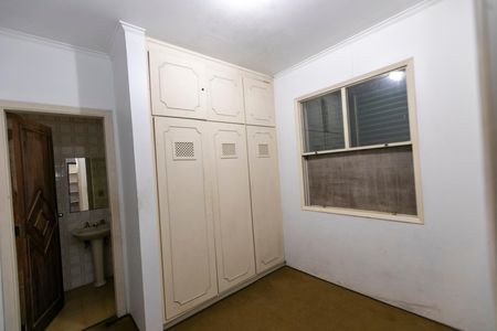 Casa de condomínio à venda com 612m², 7 quartos e 2 vagas Casa de condomínio à venda com 612m², 7 quartos e 2 vagasQUARTO ÁREA DE SERVIÇO