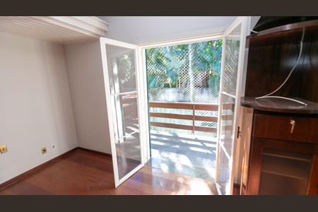 Casa de condomínio à venda com 612m², 7 quartos e 2 vagas Casa de condomínio à venda com 612m², 7 quartos e 2 vagas SUITE Nº 6 - MASTER