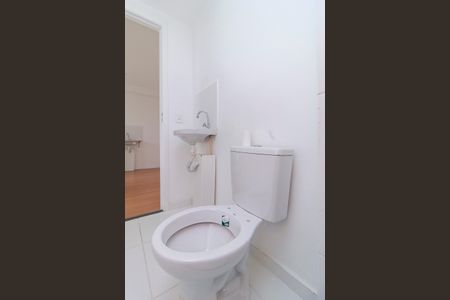 Apartamento à venda com 28m², 2 quartos e sem vaga Apartamento à venda com 28m², 2 quartos e sem vagaBanheiro