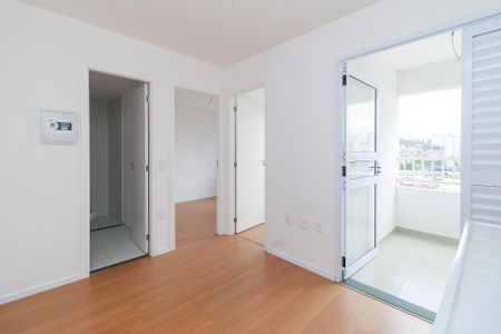 Apartamento à venda com 28m², 2 quartos e sem vaga Apartamento à venda com 28m², 2 quartos e sem vagaSala - Cozinha