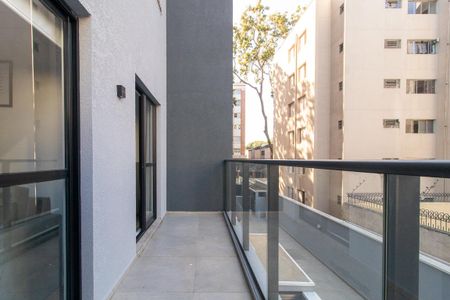 Apartamento para alugar com 27m², 1 quarto e sem vagaVaranda