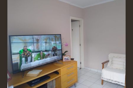 Sala de casa à venda com 3 quartos, 180m² em Parque Bristol, São Paulo