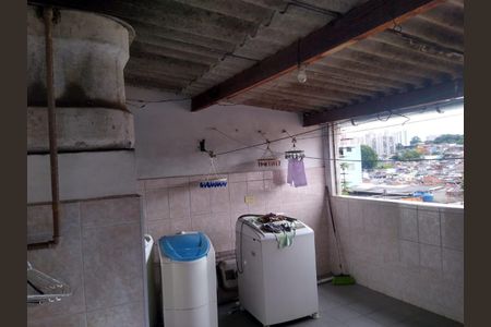 Casa à venda com 180m², 3 quartos e 2 vagasÁrea de Serviço