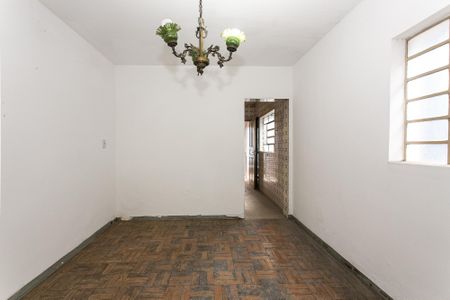 Casa para alugar com 210m², 3 quartos e 2 vagas Casa para alugar com 210m², 3 quartos e 2 vagasSala