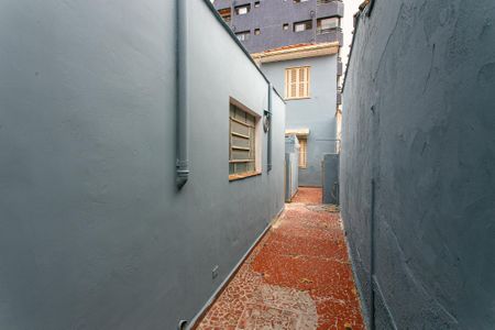 Casa para alugar com 210m², 3 quartos e 2 vagas Casa para alugar com 210m², 3 quartos e 2 vagasCorredor Externo