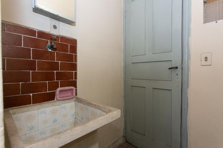 Casa para alugar com 210m², 3 quartos e 2 vagas Casa para alugar com 210m², 3 quartos e 2 vagasCasa 2 - Área de Serviço 1