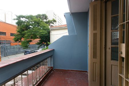 Casa para alugar com 210m², 3 quartos e 2 vagas Casa para alugar com 210m², 3 quartos e 2 vagasVaranda do Quarto 2