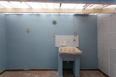 Casa para alugar com 210m², 3 quartos e 2 vagas Casa para alugar com 210m², 3 quartos e 2 vagasCasa 2 - Área de Serviço 2