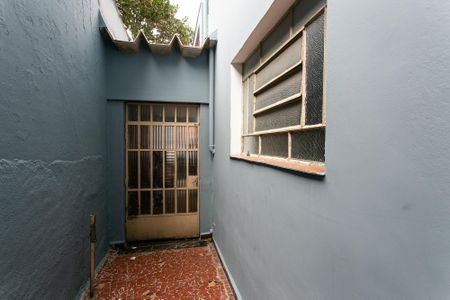 Casa para alugar com 210m², 3 quartos e 2 vagas Casa para alugar com 210m², 3 quartos e 2 vagasCorredor Externo