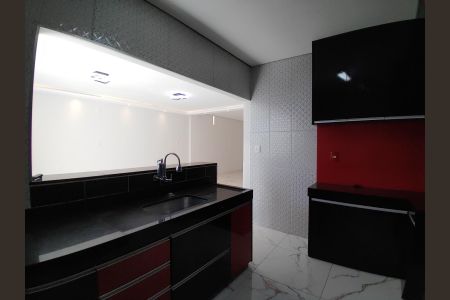 Cozinha de casa de condomínio para alugar com 3 quartos, 140m² em Aclimação, Uberlândia