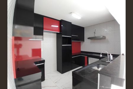 Cozinha de casa de condomínio para alugar com 3 quartos, 140m² em Aclimação, Uberlândia