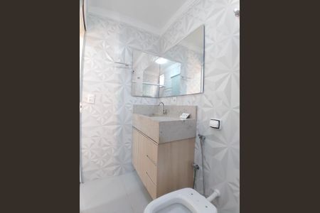 Casa de condomínio para alugar com 140m², 3 quartos e 2 vagas Casa de condomínio para alugar com 140m², 3 quartos e 2 vagasBanheiro